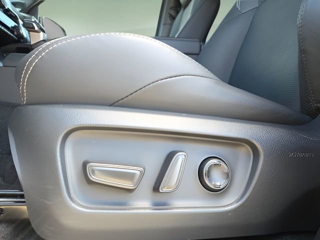 Used 2025 Toyota 4Runner Limited image 22