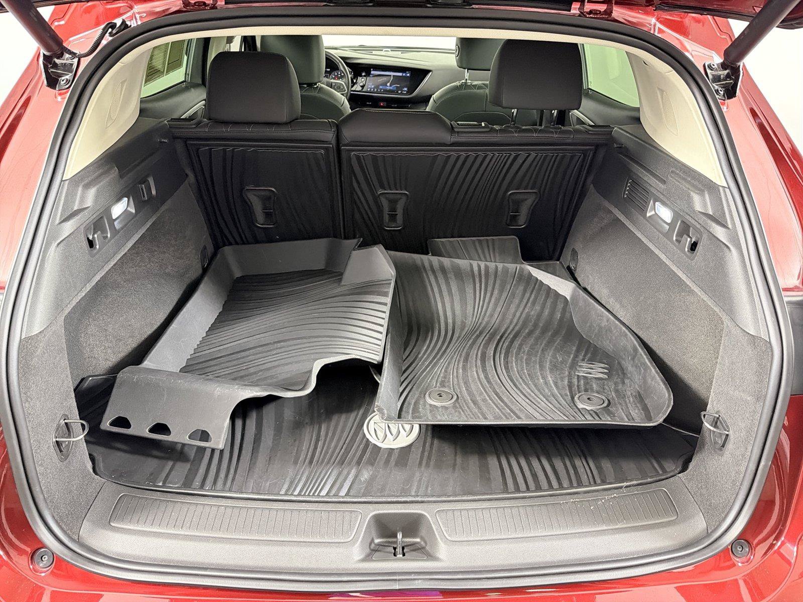 Used 2023 Buick Envision Avenir FWD image 16