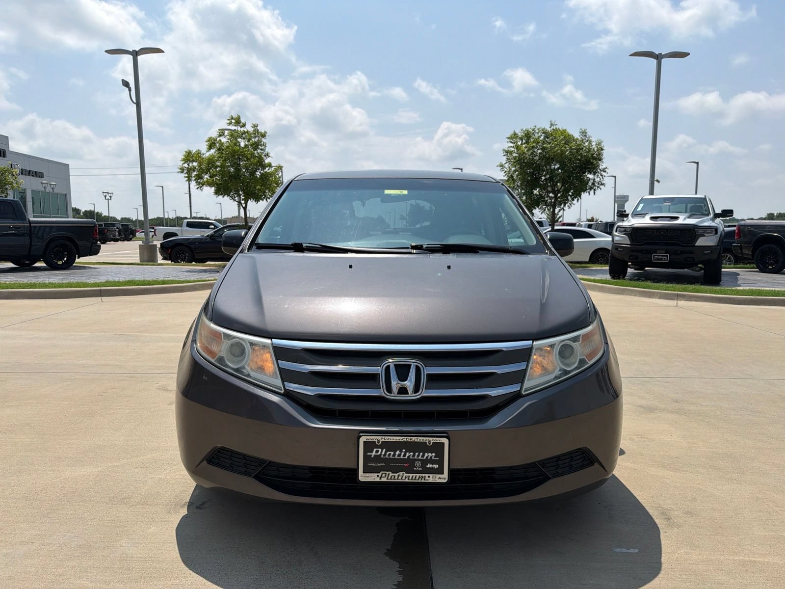 Used 2012 Honda Odyssey EX image 9