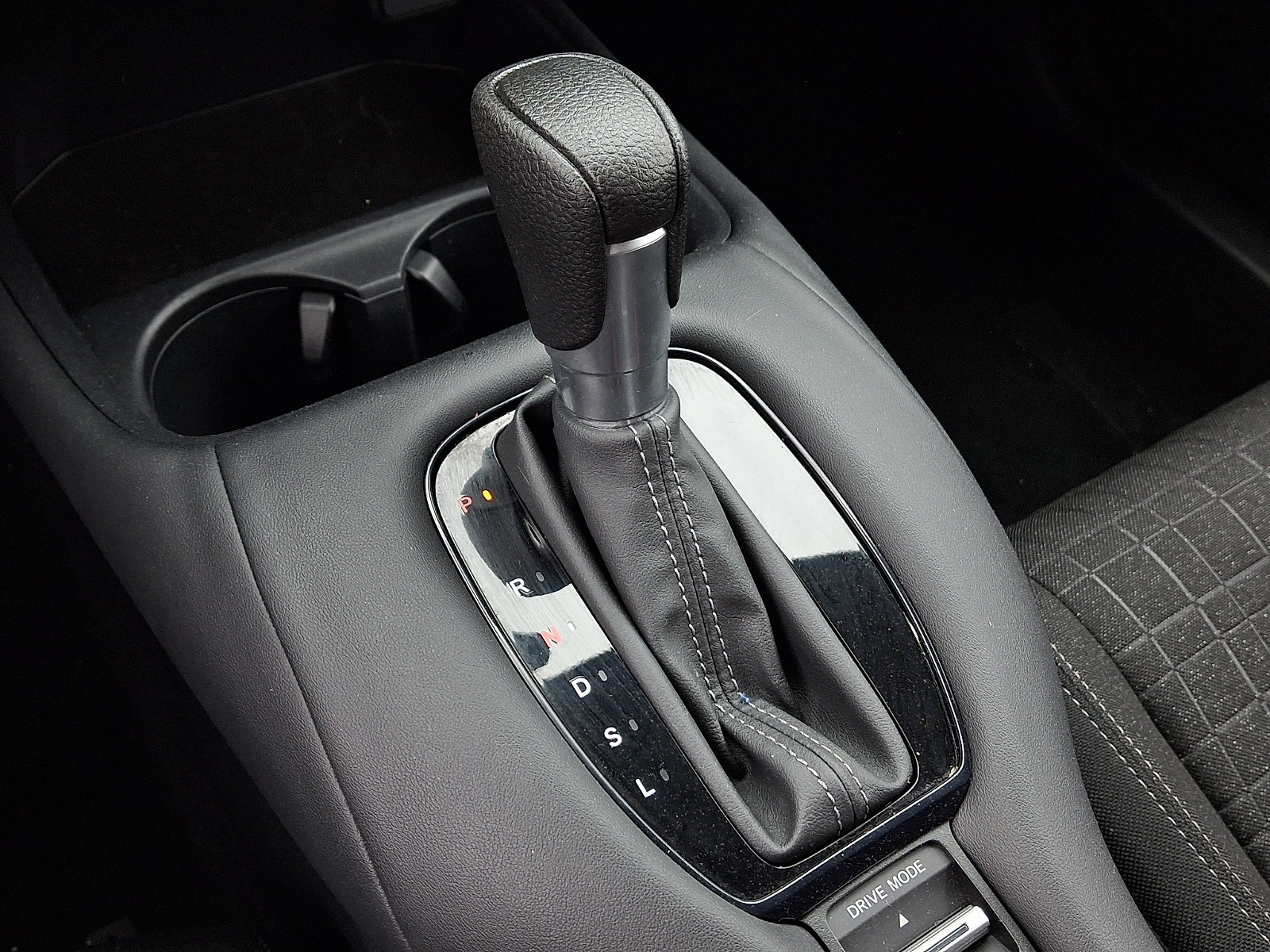 Certified 2023 Honda HR-V LX image 14