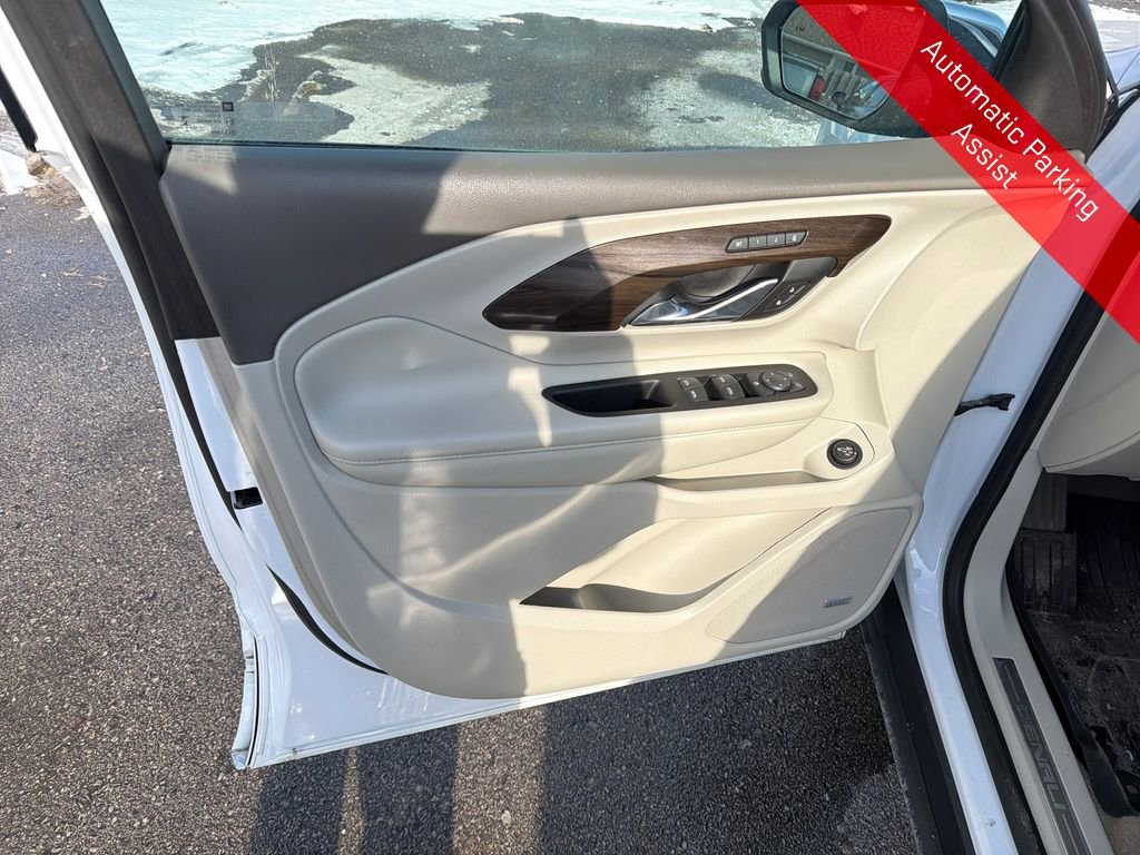 Used 2020 GMC Terrain Denali w/ Denali Premium Package image 12