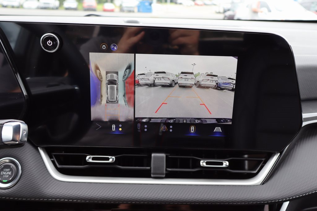 New 2026 Chevrolet Equinox LT w/ Convenience Package II image 10