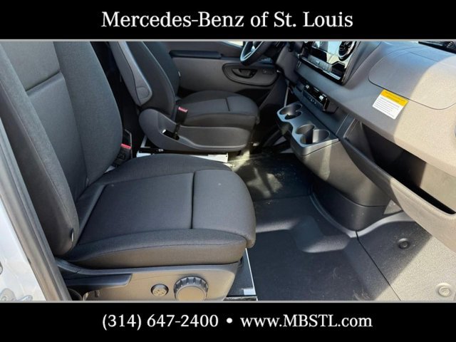 New 2026 Mercedes-Benz Sprinter 2500 image 8