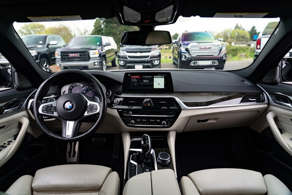 Used 2017 BMW 540i w/ M Sport Package image 16