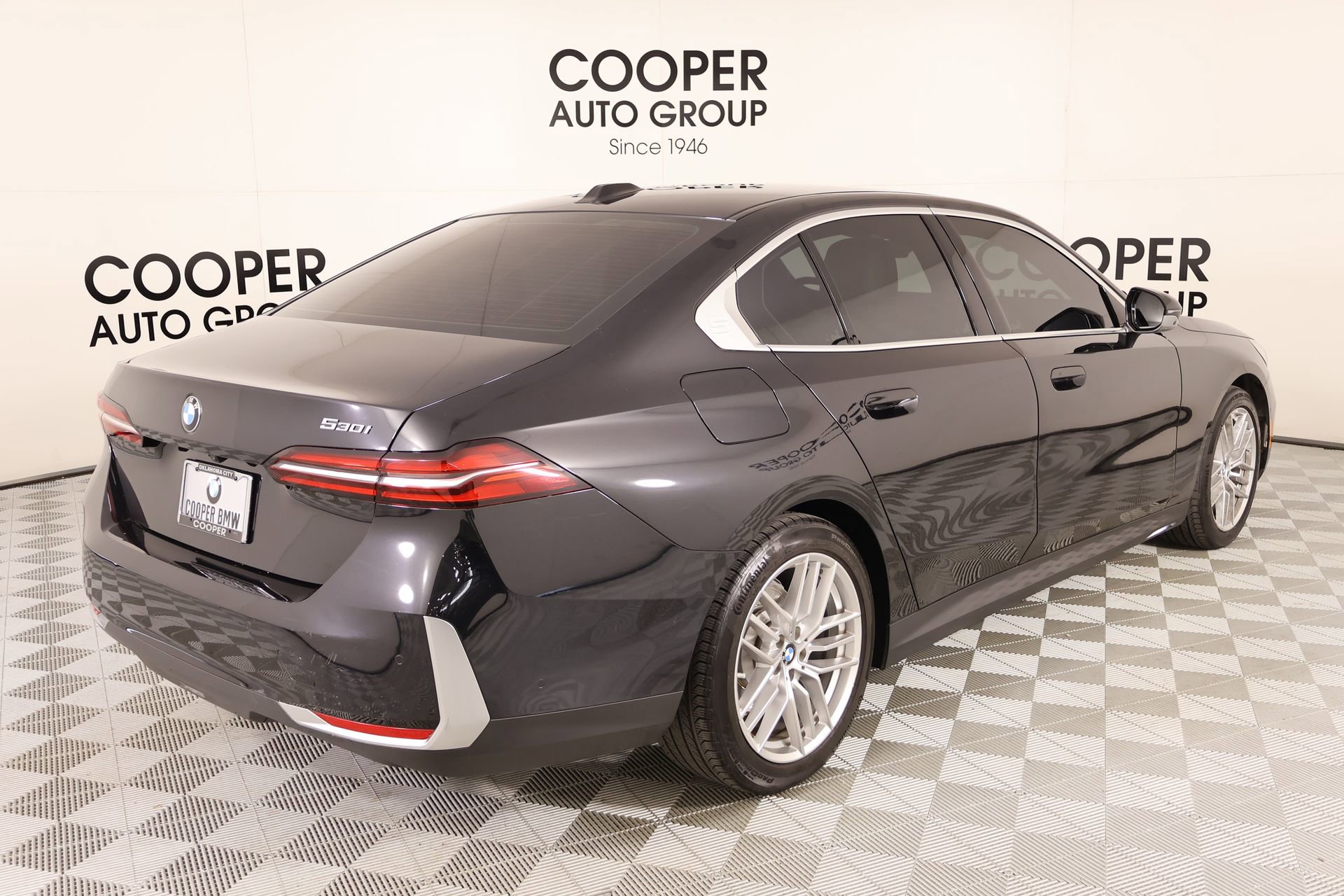 Used 2024 BMW 530i 530i w/ Premium Package image 22