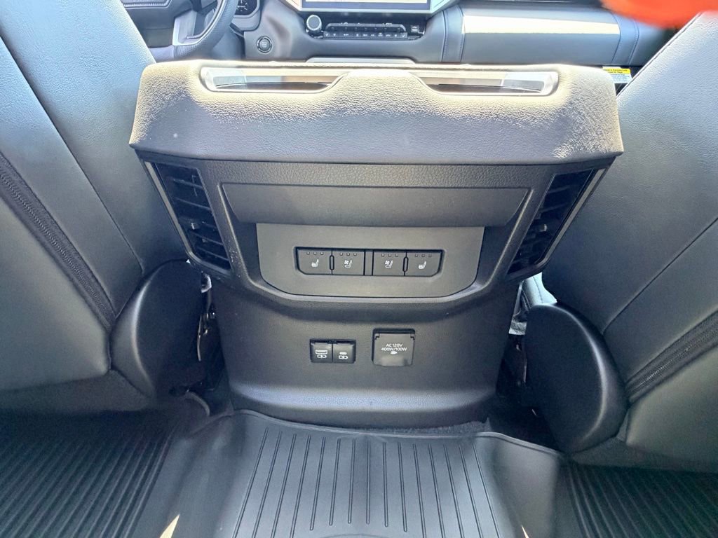 New 2026 Toyota Tundra Platinum AWD/4WD image 28