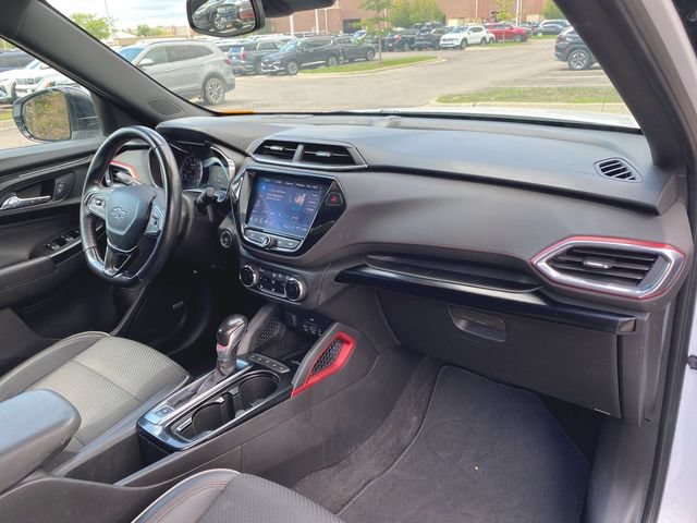 Used 2021 Chevrolet TrailBlazer RS w/ Sun and Liftgate Package AWD/4WD image 29