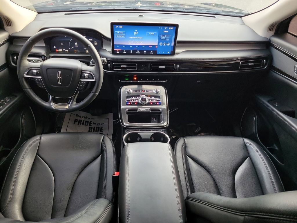 Certified 2022 Lincoln Nautilus FWD w/ Premium Package image 16