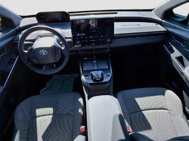 Used 2026 Toyota bZ AWD/4WD image 16