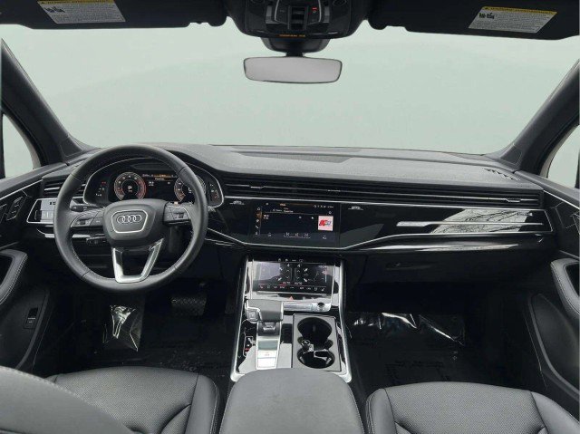 Certified 2025 Audi Q7 3.0T Premium Plus w/ Premium Plus Package image 9