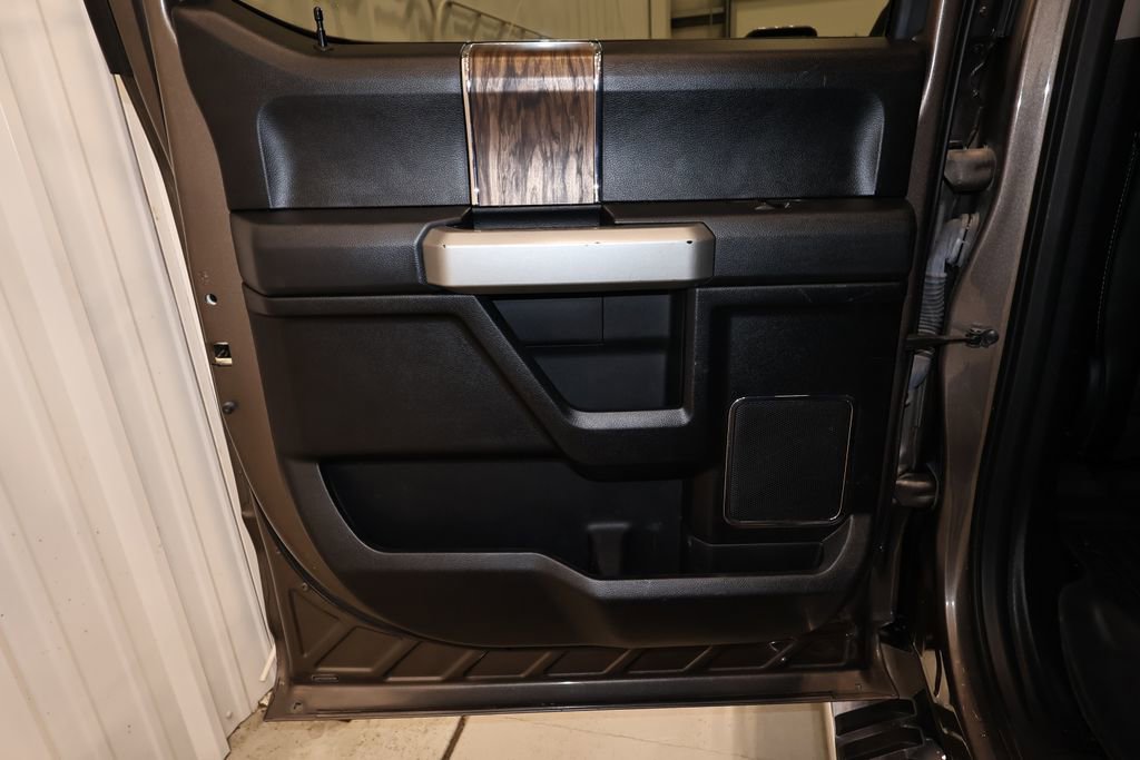 Certified 2018 Ford F150 Lariat image 16