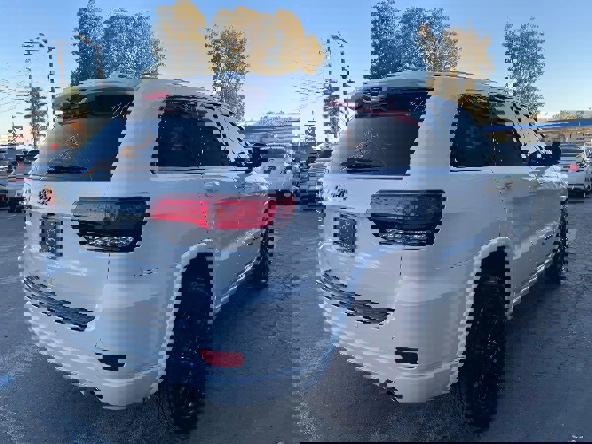 Used 2018 Jeep Grand Cherokee Altitude image 5