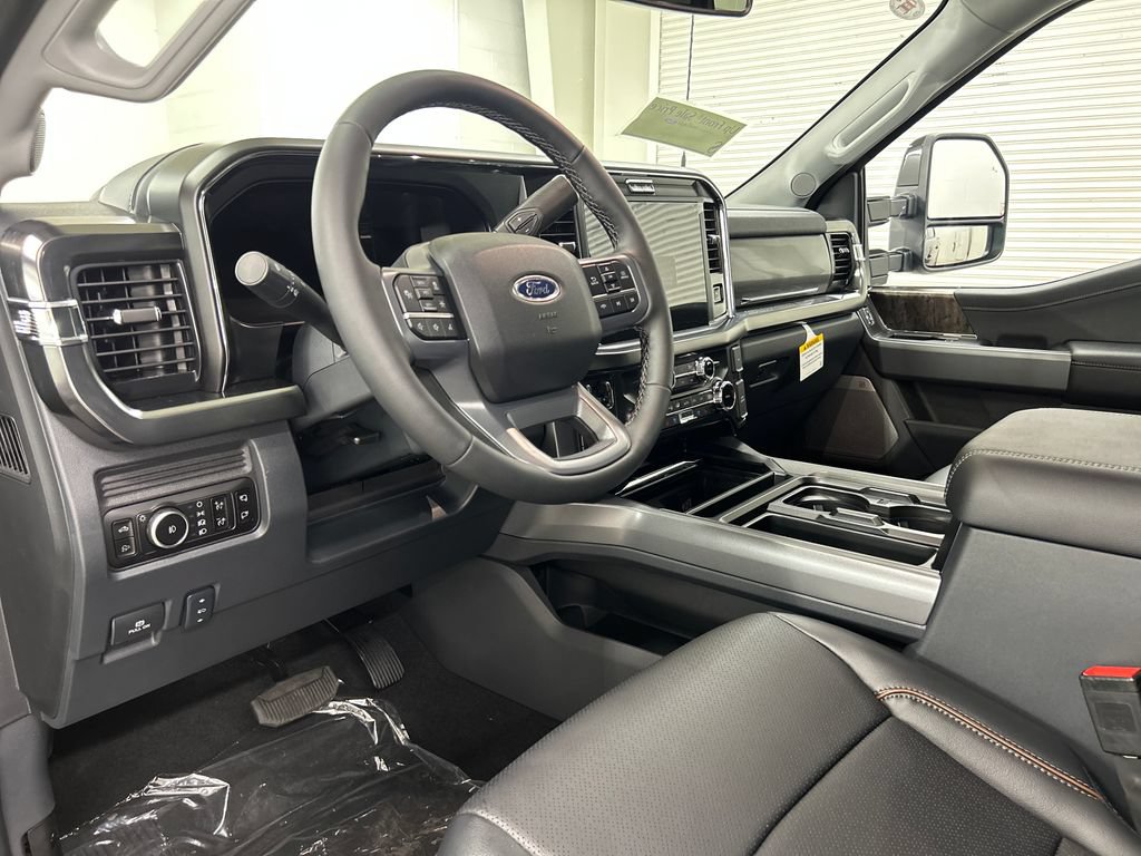 New 2026 Ford F250 Lariat w/ Black Appearance Package AWD/4WD image 6