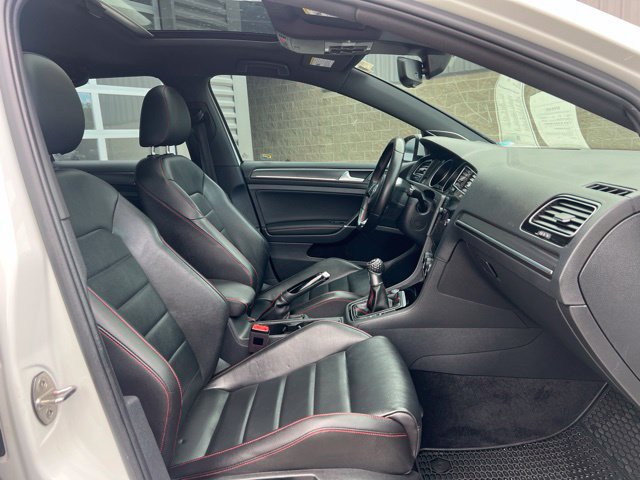 Used 2020 Volkswagen GTI Autobahn FWD image 11