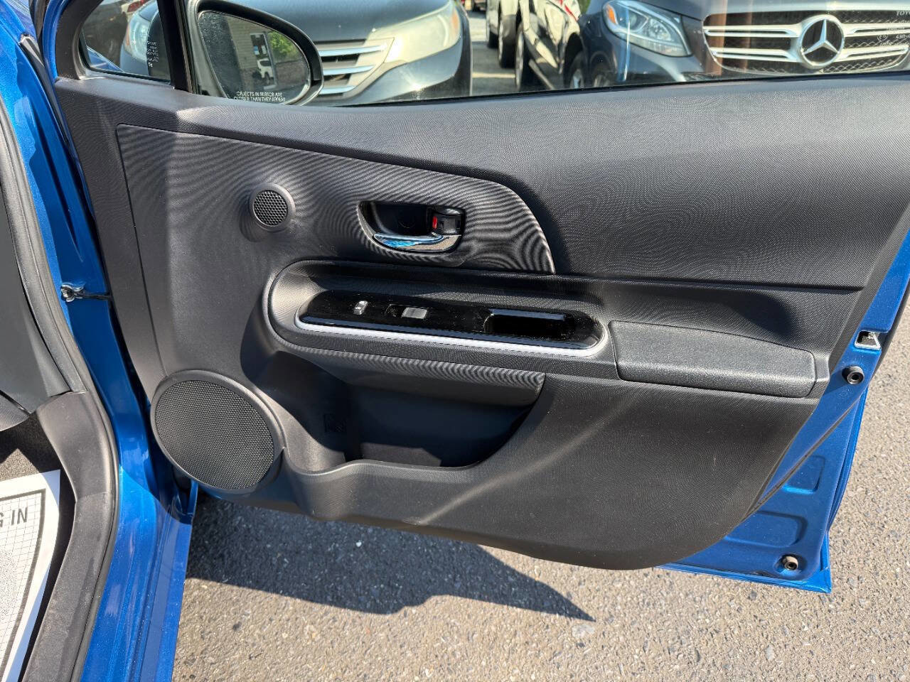 Used 2016 Toyota Prius C Two FWD image 30