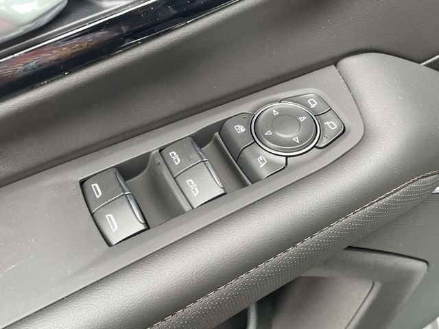 New 2026 Chevrolet Tahoe High Country AWD/4WD image 21