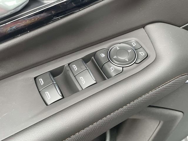 New 2026 Chevrolet Tahoe High Country AWD/4WD image 21