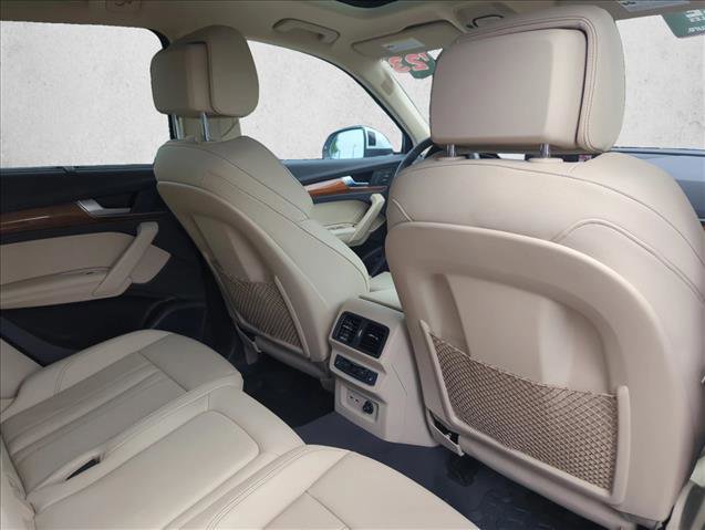 Used 2023 Audi Q5 2.0T Prestige w/ Prestige Package AWD/4WD image 27