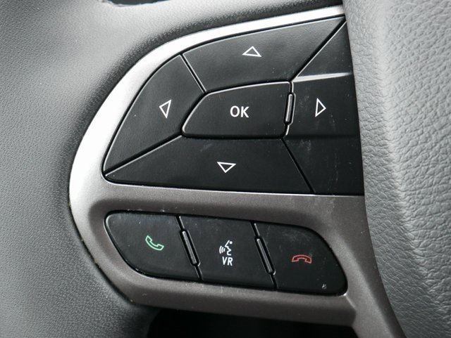 Used 2022 Jeep Cherokee Limited image 23