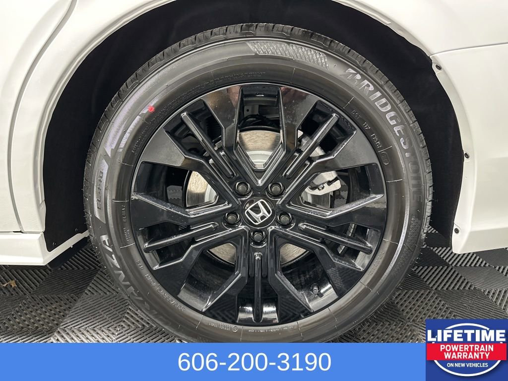 New 2026 Honda Odyssey Sport-L image 9