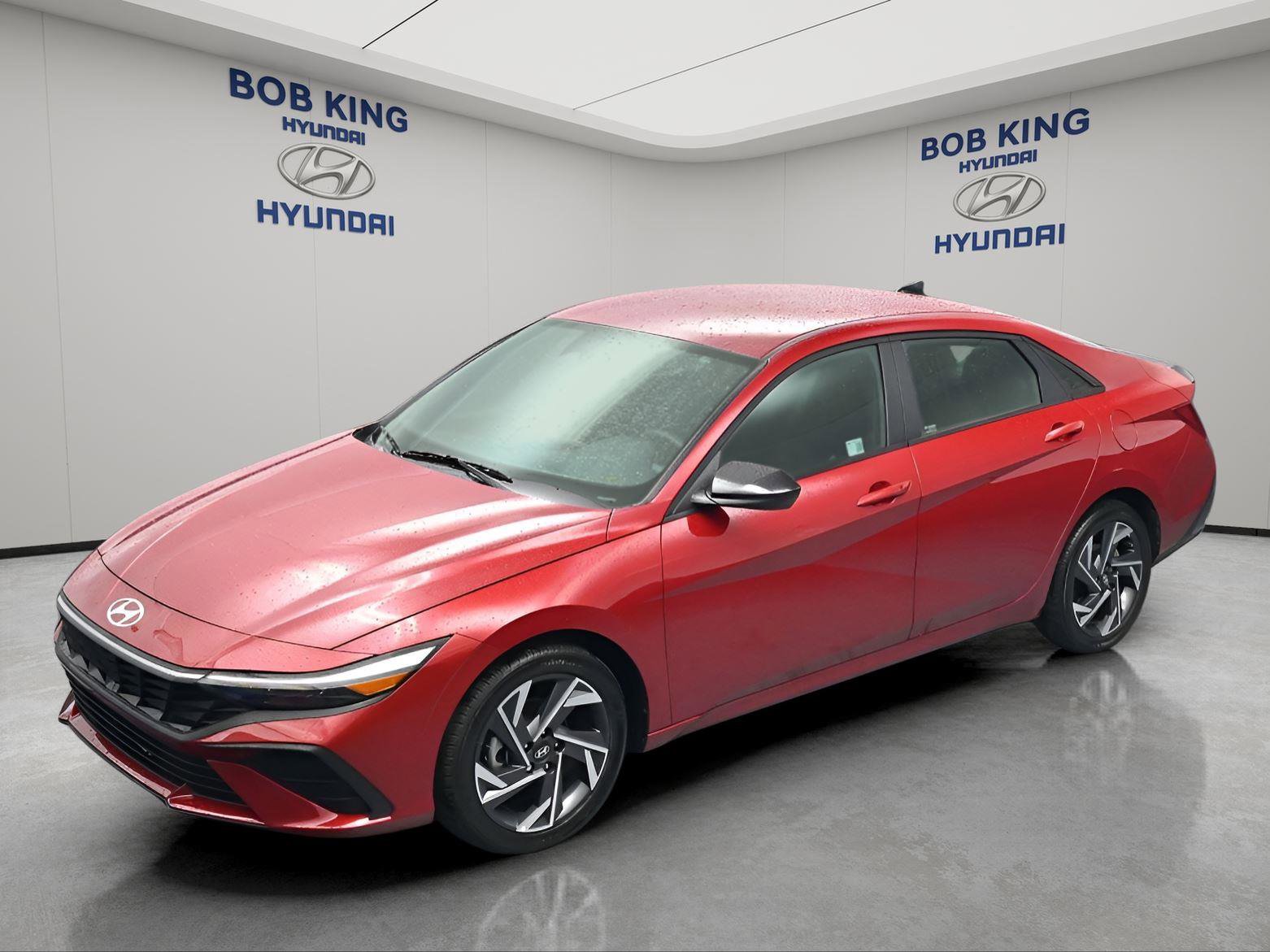 Certified 2025 Hyundai Elantra Sport image 15