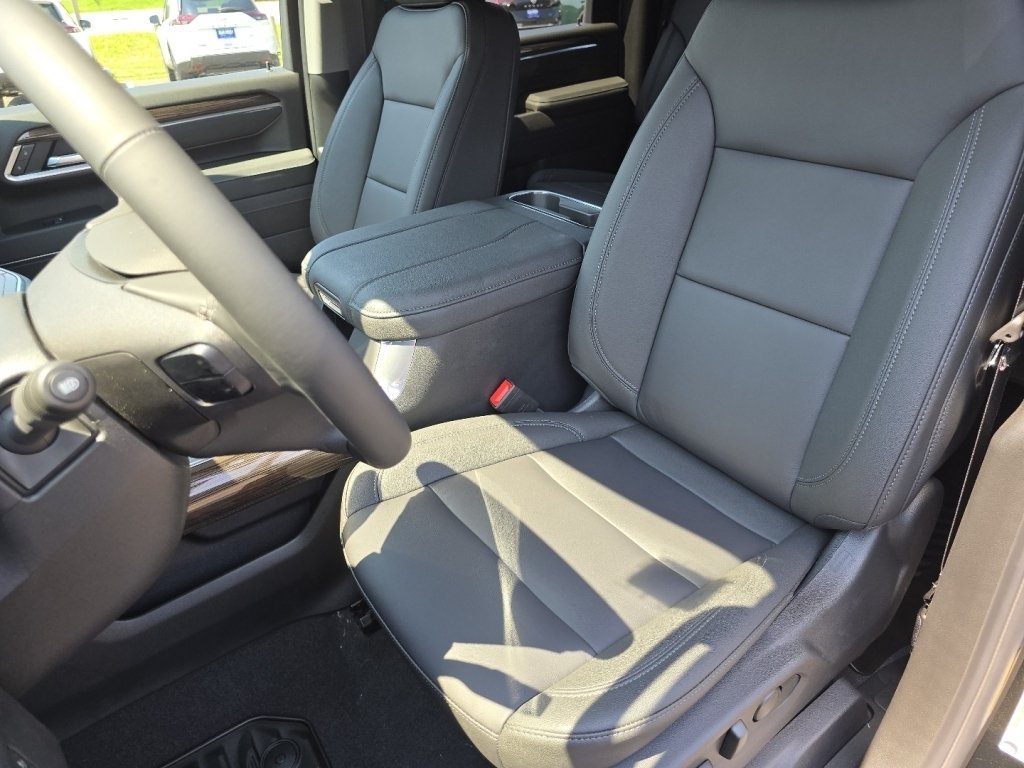 New 2026 Chevrolet Silverado 2500 LT w/ Safety Package AWD/4WD image 17