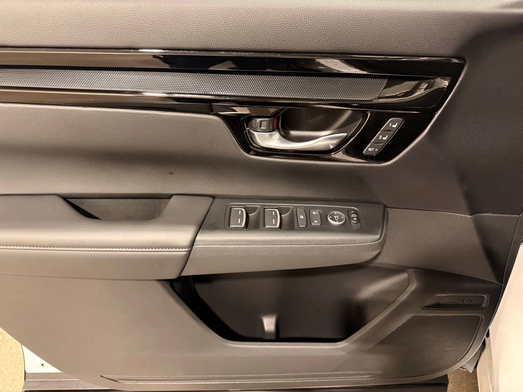 Used 2023 Honda CR-V EX-L image 12