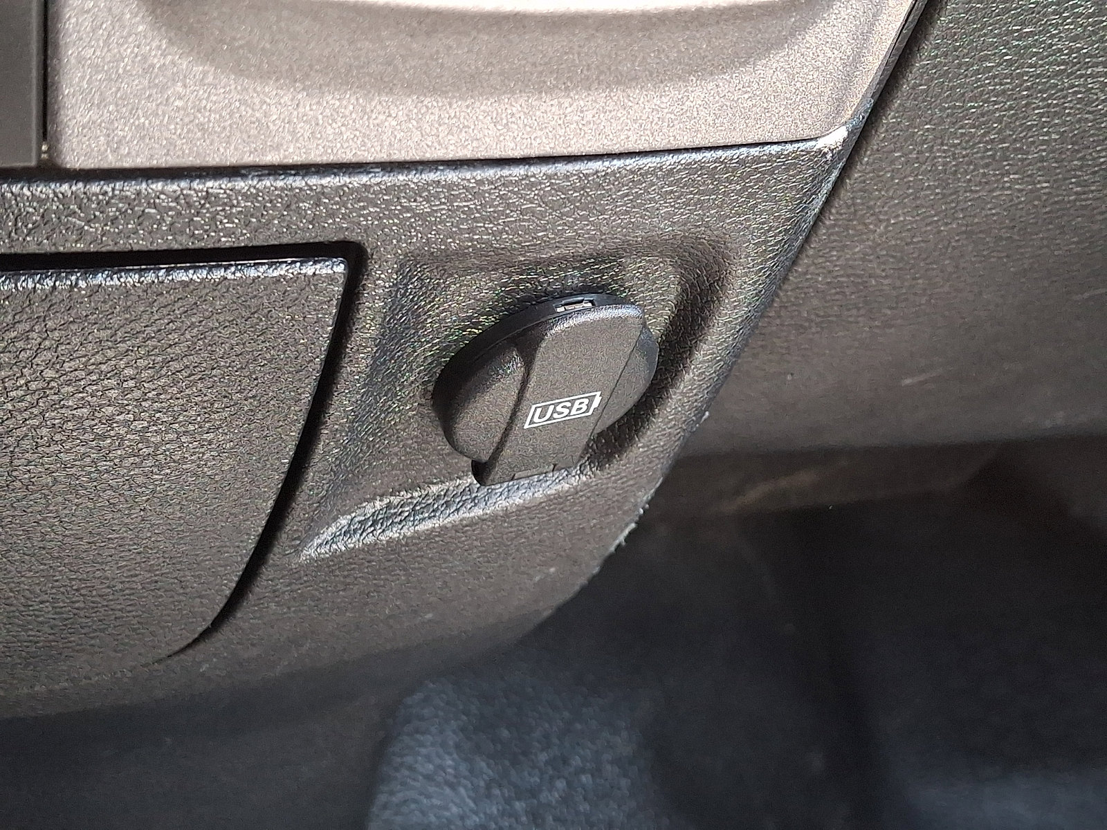 Used 2018 RAM 5500 Tradesman w/ Power Accessory Group AWD/4WD image 24