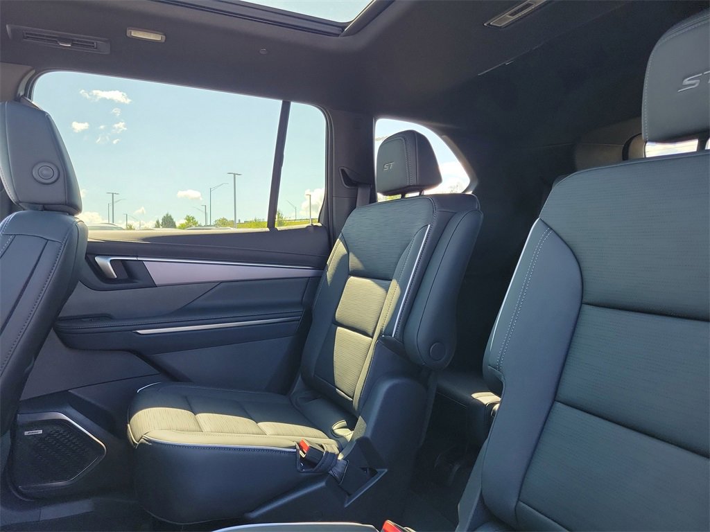 New 2026 Buick Enclave Sport Touring w/ Power Package image 15