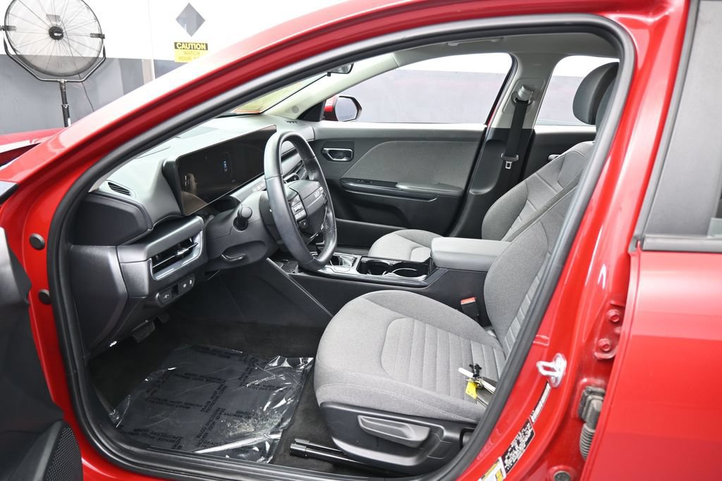 Used 2025 Kia K4 EX FWD image 10