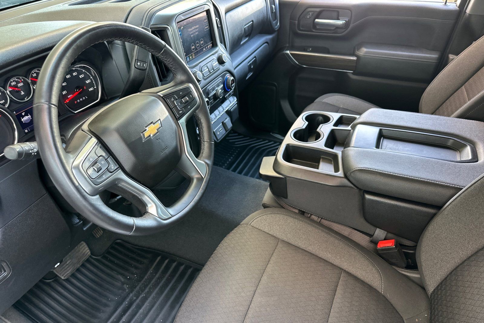 Used 2022 Chevrolet Silverado 2500 LT w/ All Star Edition AWD/4WD image 10