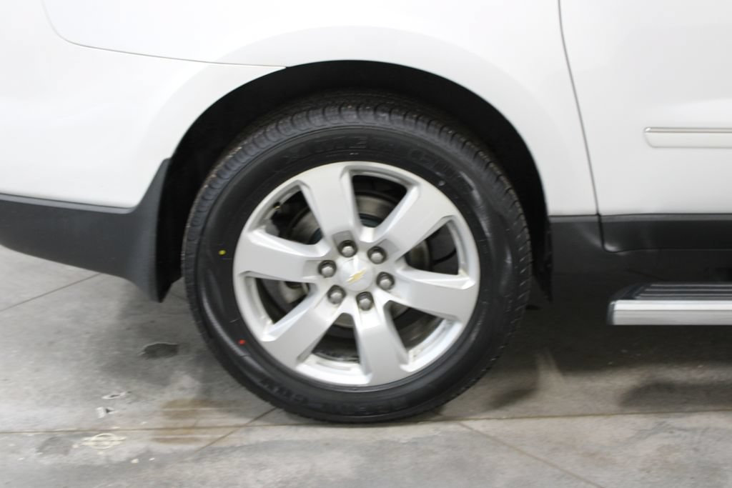 Used 2017 Chevrolet Traverse Premier FWD image 54