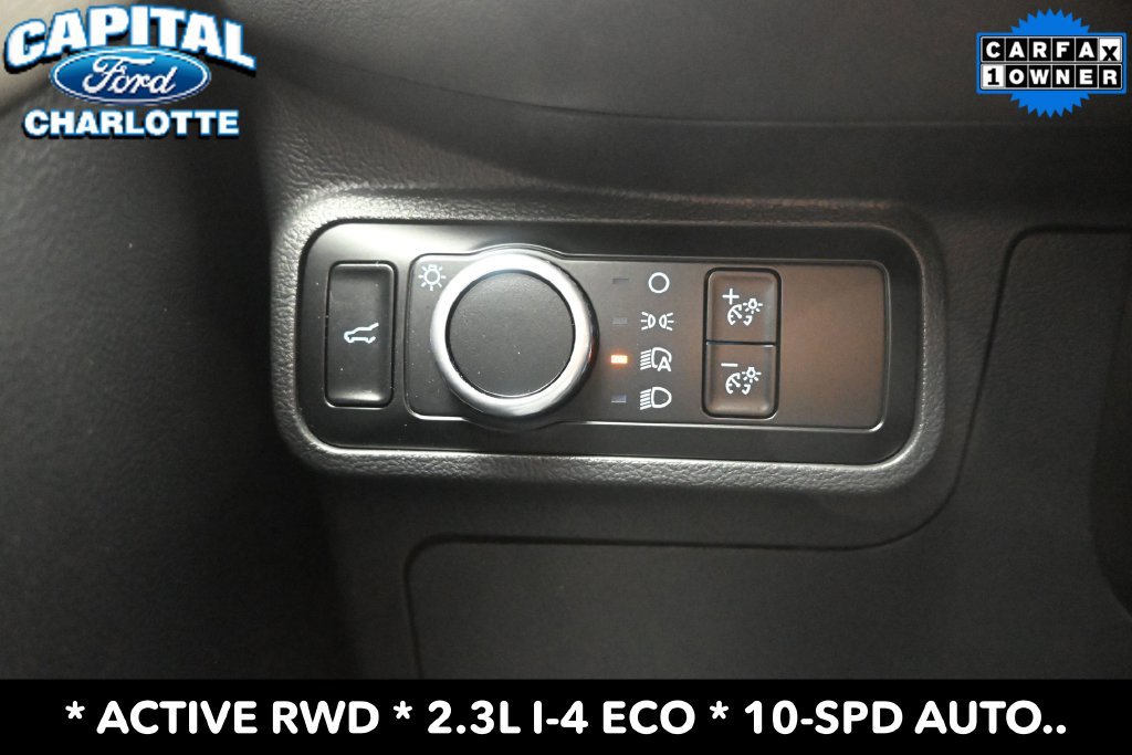 Used 2025 Ford Explorer Active RWD image 18