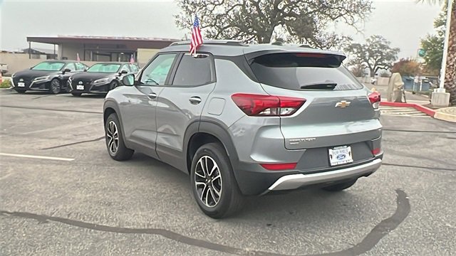 Used 2025 Chevrolet TrailBlazer LT image 5