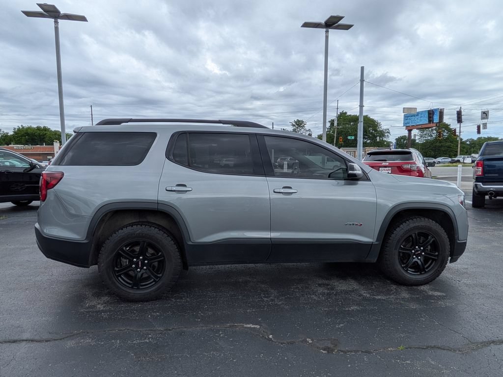 Used 2023 GMC Acadia AT4 w/ Preferred Package AWD/4WD image 8