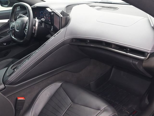 Used 2023 Chevrolet Corvette Stingray Preferred Cpe w/ Z51 Performance Package RWD image 18