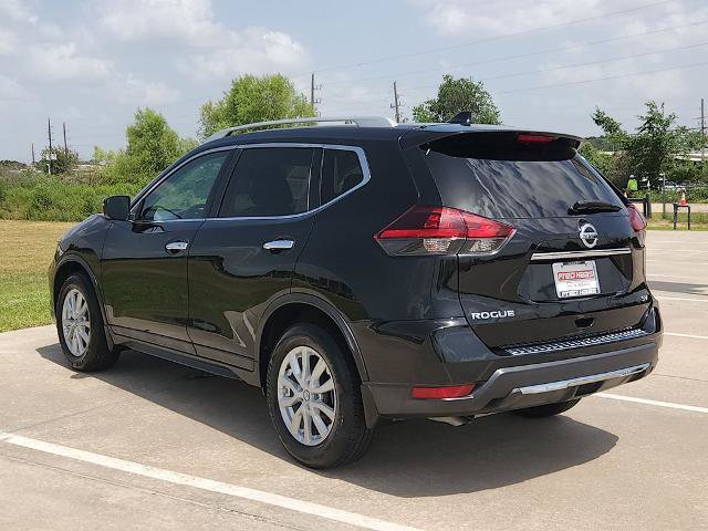 Certified 2018 Nissan Rogue SV w/ Premium Package FWD image 7