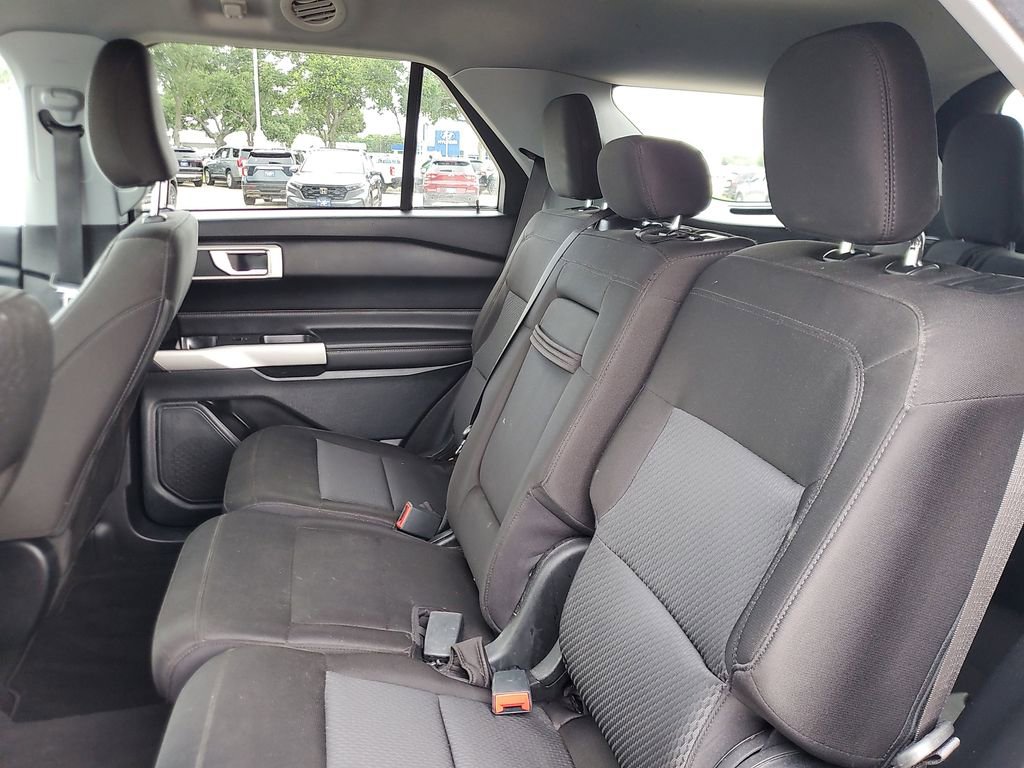 Used 2022 Ford Explorer XLT RWD image 10