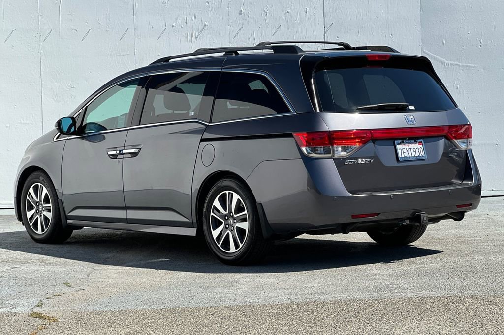 Used 2014 Honda Odyssey Touring Elite image 5