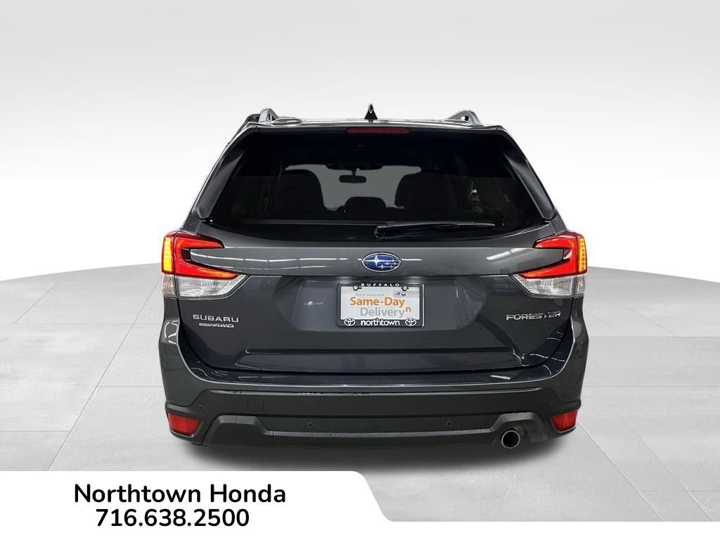 Used 2024 Subaru Forester Limited image 20