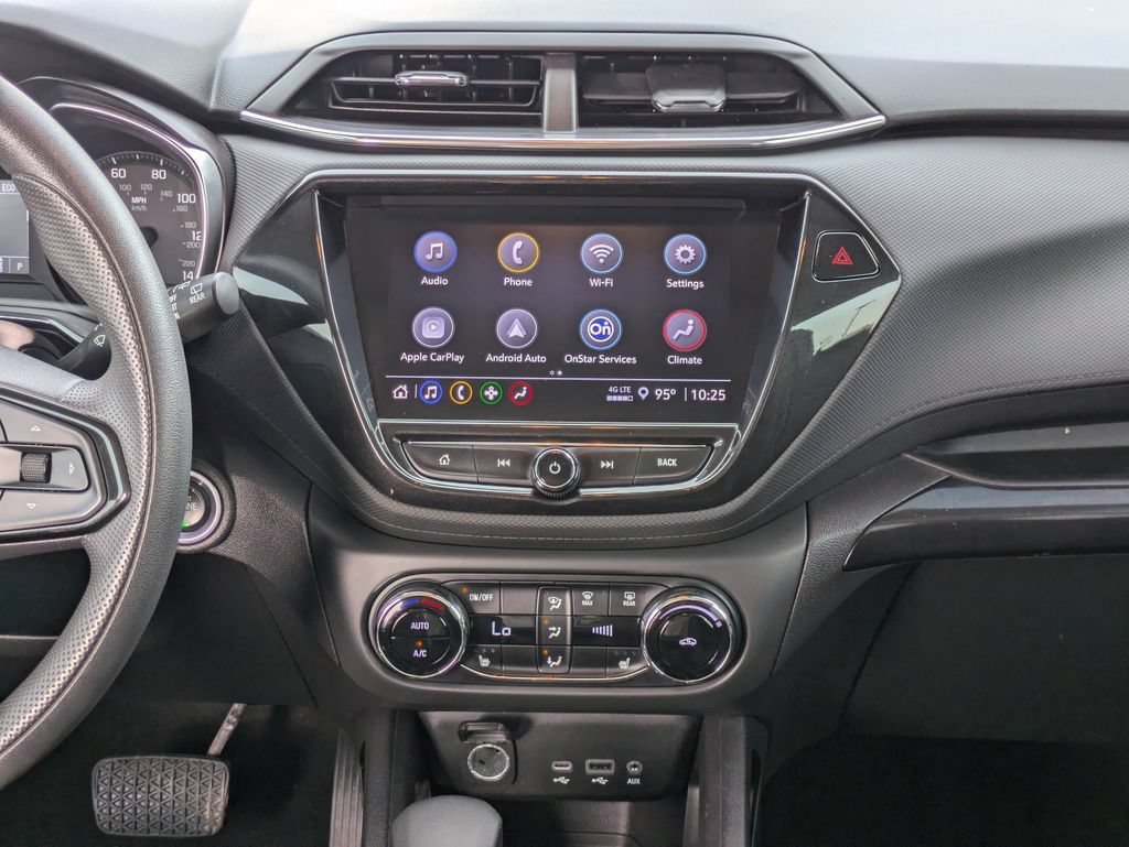 Used 2022 Chevrolet TrailBlazer LT w/ Convenience Package FWD image 18