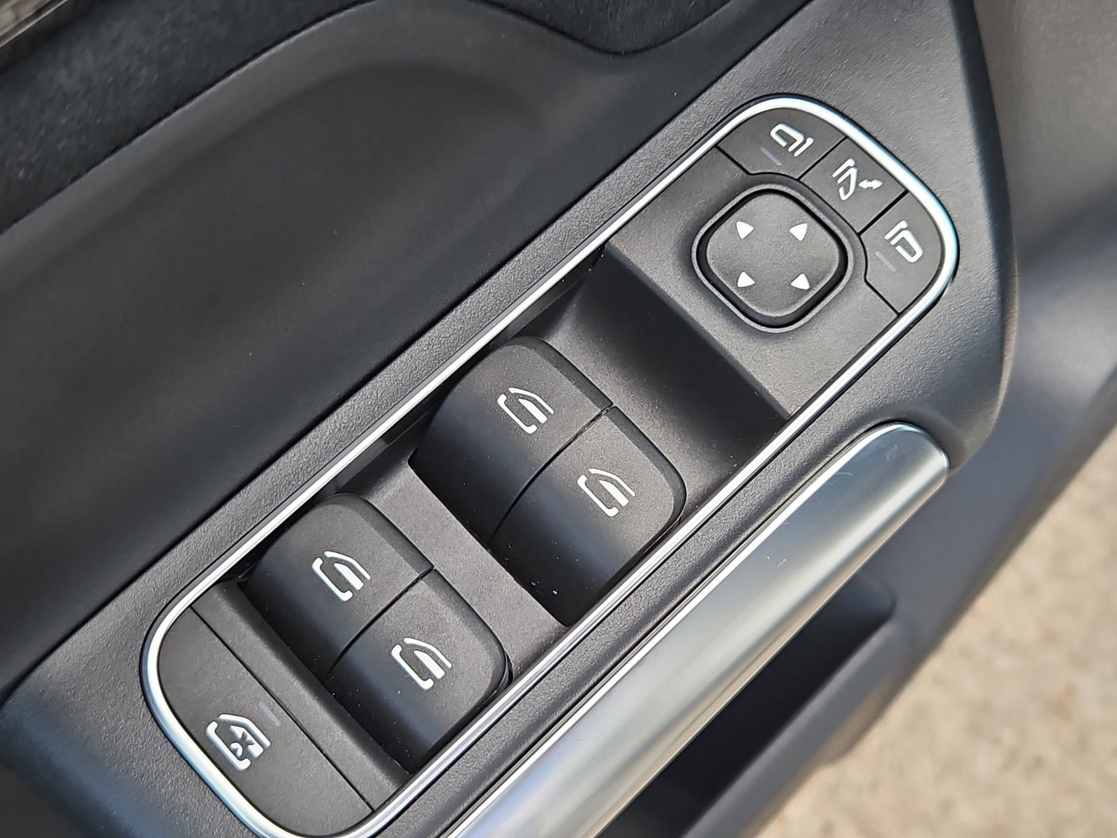 Used 2022 Mercedes-Benz GLA 35 AMG 4MATIC image 23