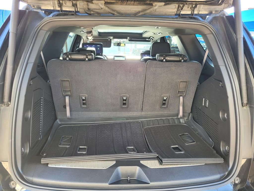 Used 2021 Chevrolet Tahoe Z71 w/ Rear Media and Nav Package image 13