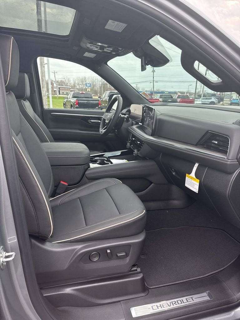 New 2026 Chevrolet Suburban Premier w/ Sun And Tow Package image 57