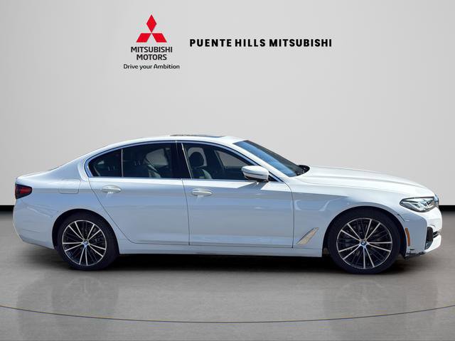Used 2022 BMW 530i w/ Convenience Package image 4