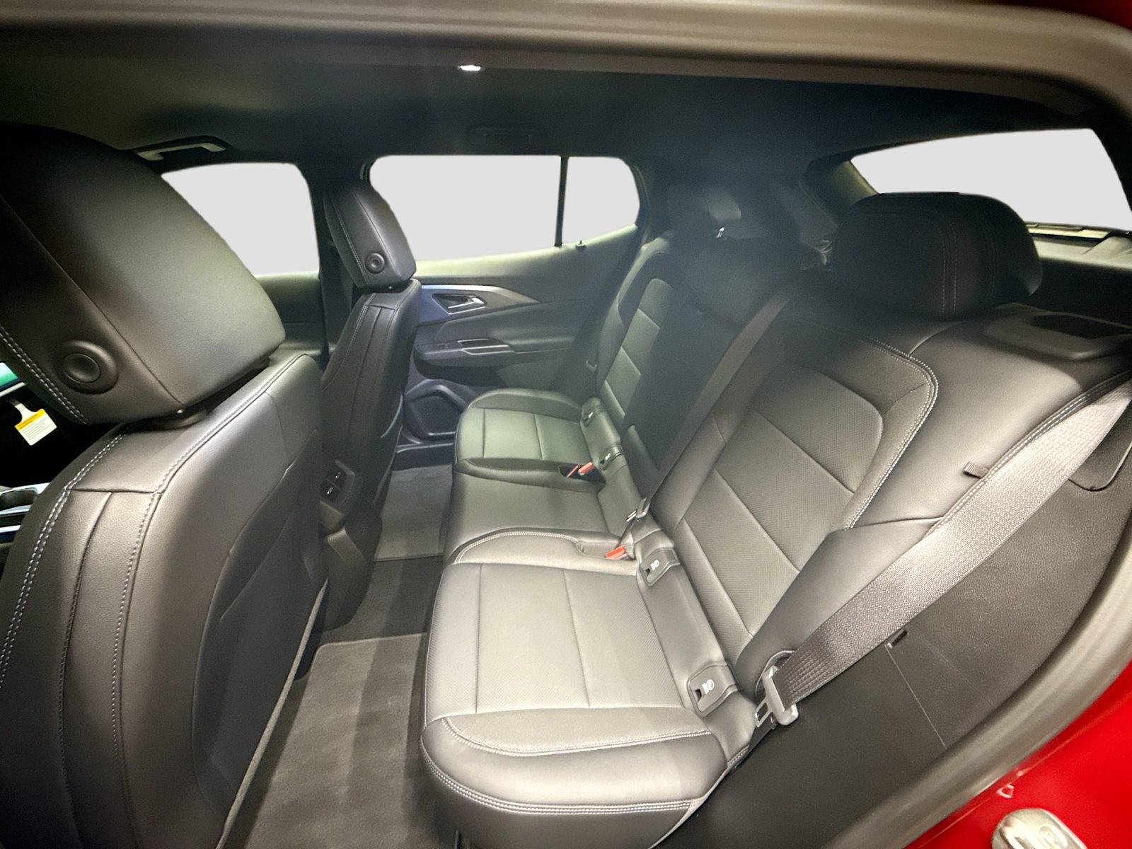 New 2026 Chevrolet Equinox EV LT image 24