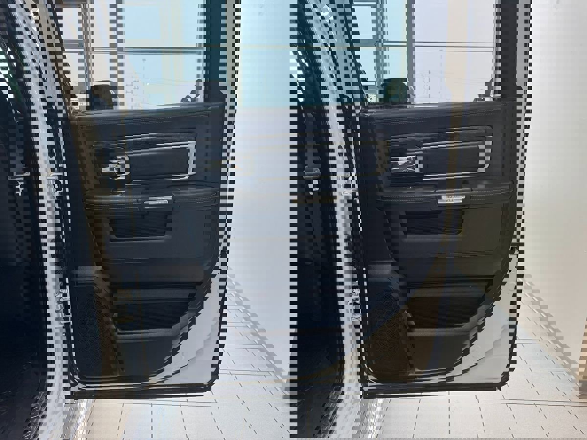 Used 2016 RAM 1500 Limited image 48