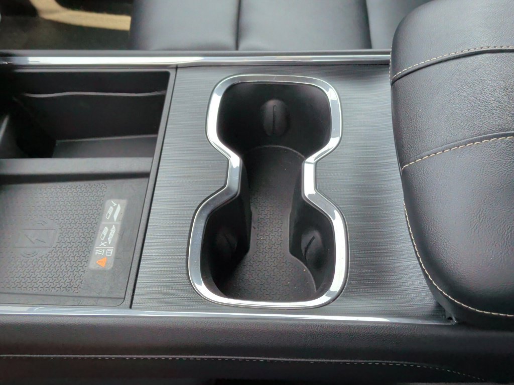 Used 2024 GMC Acadia Elevation AWD/4WD image 31