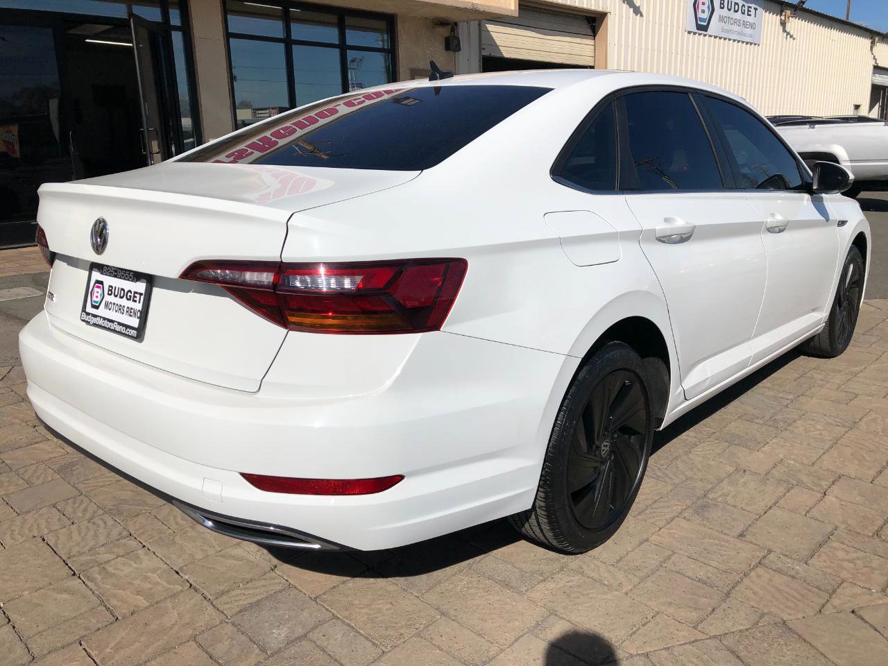 Used 2019 Volkswagen Jetta SEL Premium FWD image 2