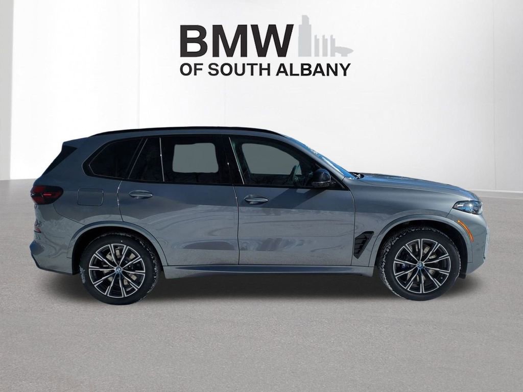 New 2026 BMW X5 M60i w/ Climate Comfort Package image 7